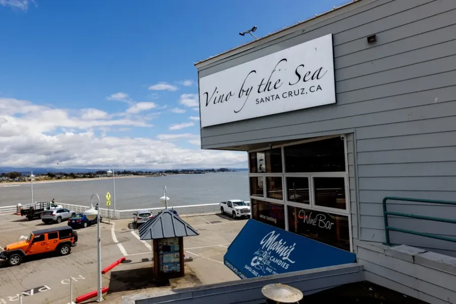 Vino By The Sea